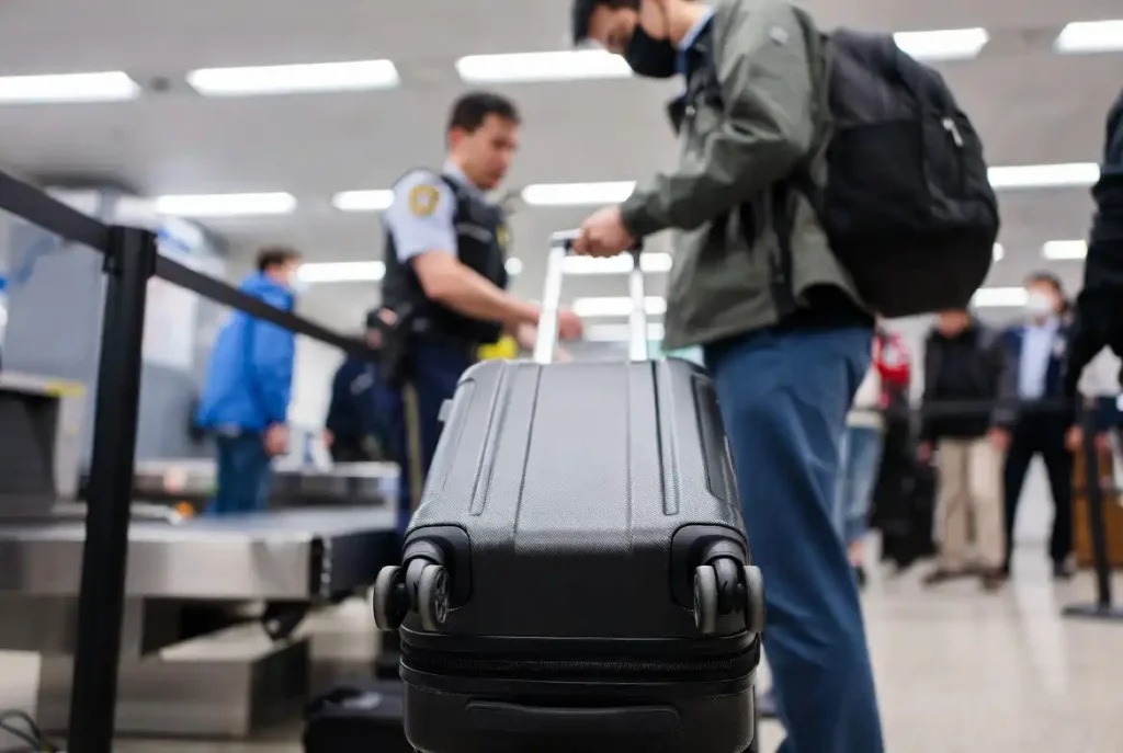 여행 캐리어 바퀴 중요성